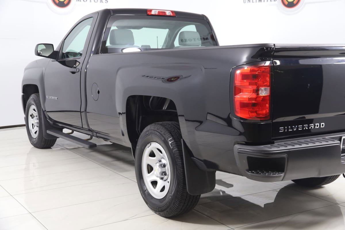 Used 2017 Chevrolet Silverado 1500 W/T w/ Trailering Package RWD image 17