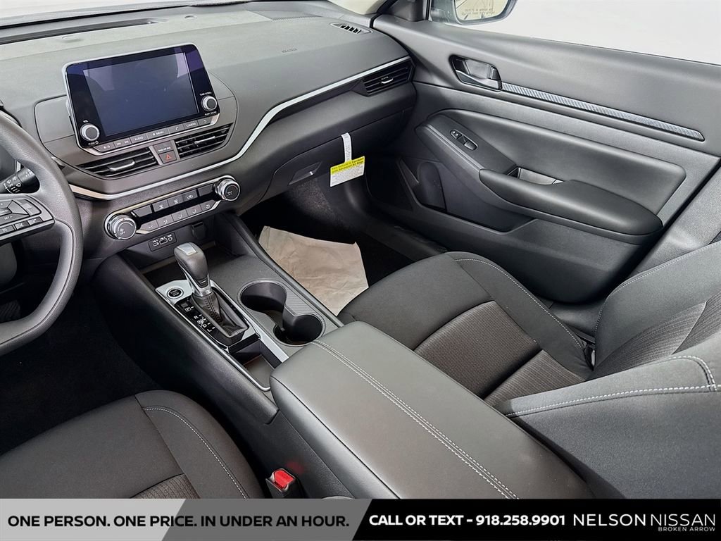 New 2025 Nissan Altima 2.5 S image 21
