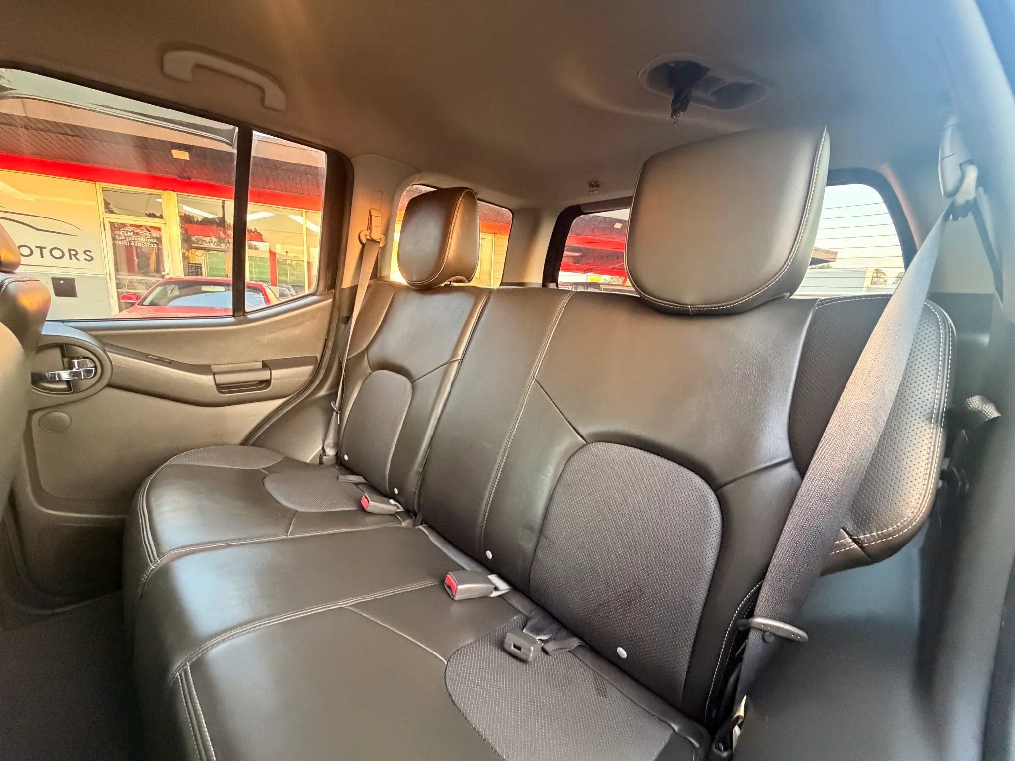 Used 2013 Nissan Xterra PRO-4X w/ Pro-4x Leather Pkg AWD/4WD image 14