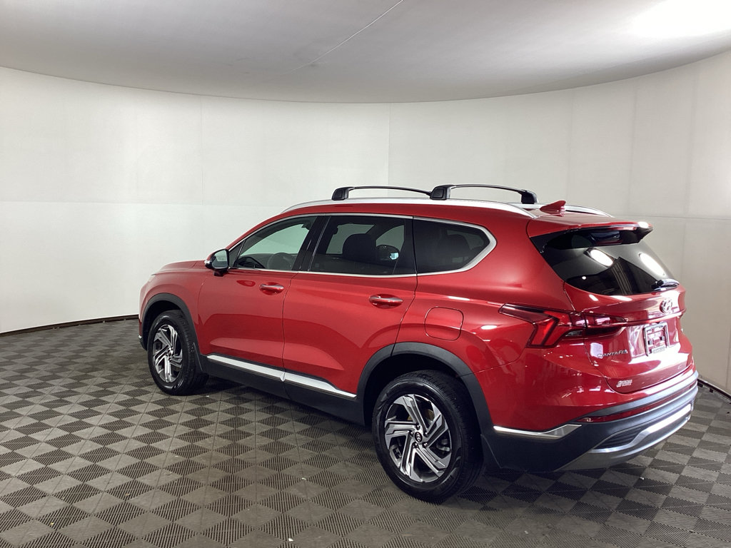 Used 2022 Hyundai Santa Fe SEL w/ Convenience + Premium Package AWD/4WD image 4