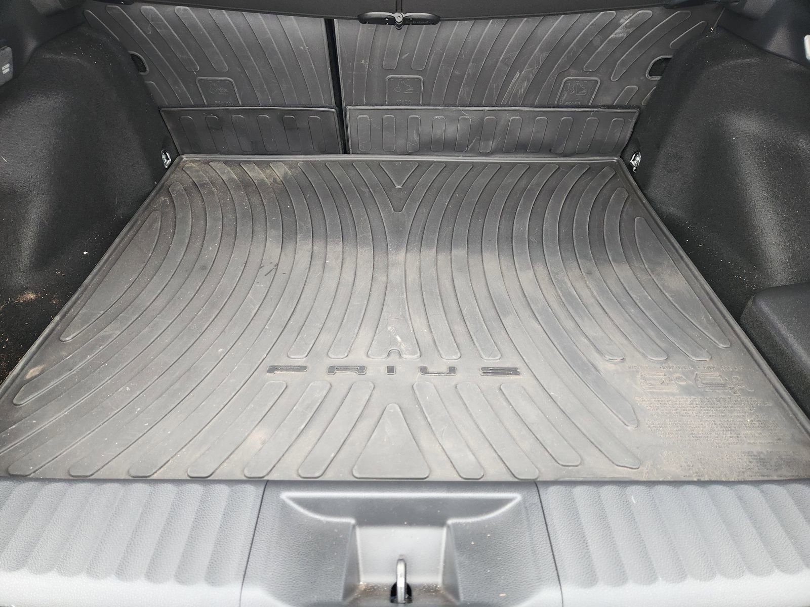 Used 2025 Toyota Prius XSE Premium image 37