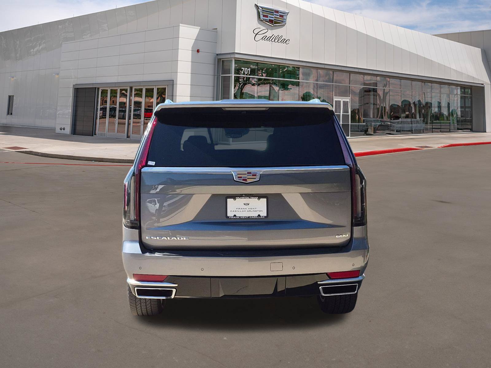 Used 2022 Cadillac Escalade ESV Premium Luxury AWD/4WD image 5