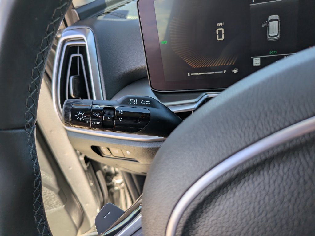 Certified 2025 Kia Sorento EX FWD image 36