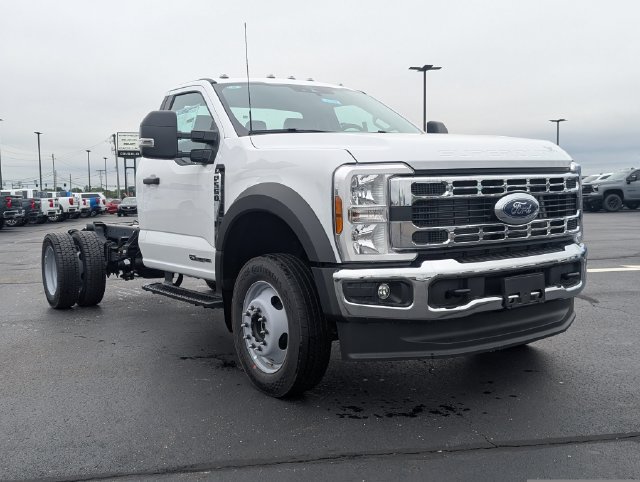 New 2026 Ford F550 4x4 Regular Cab Super Duty image 1