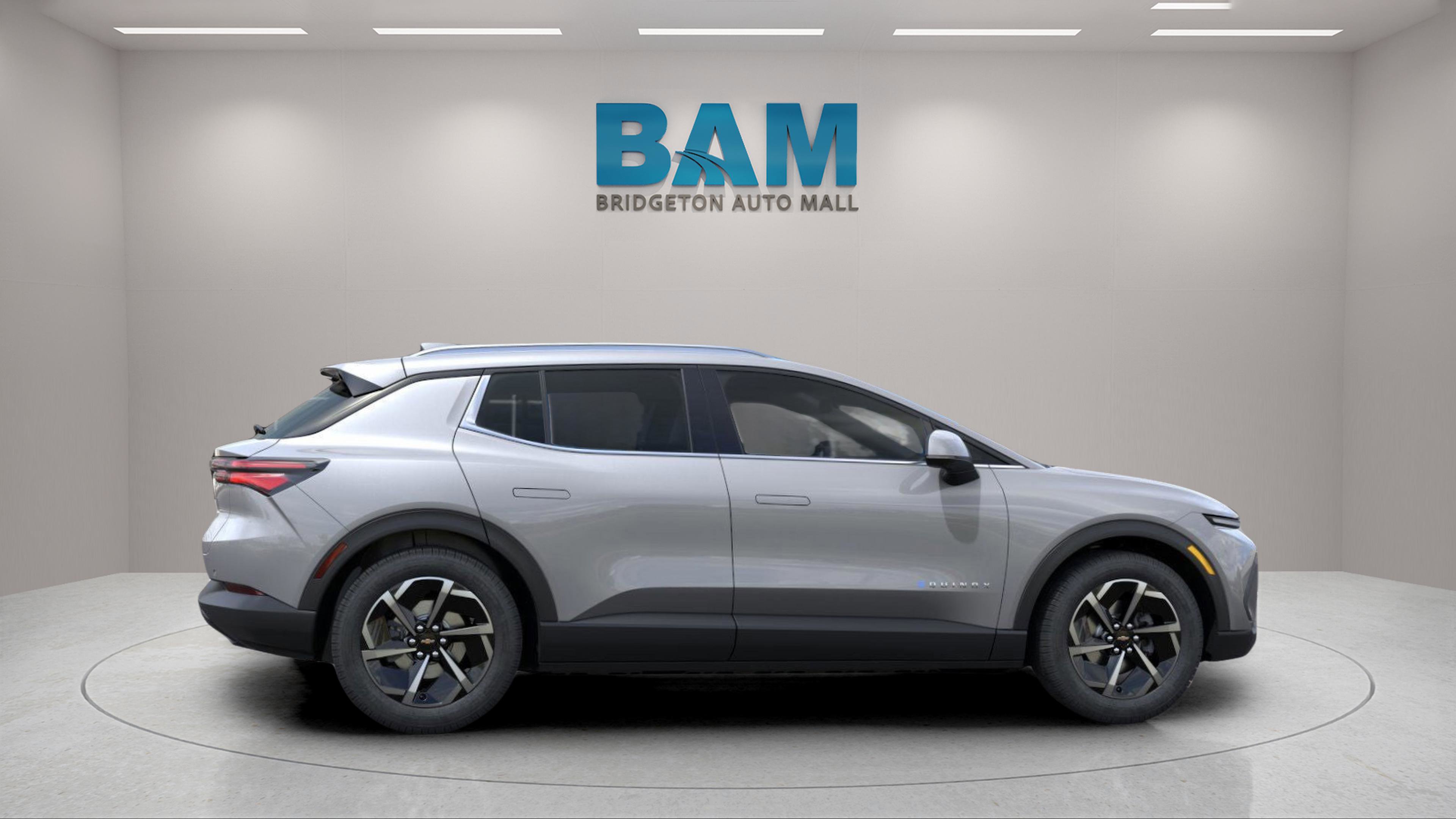 New 2026 Chevrolet Equinox EV LT image 8