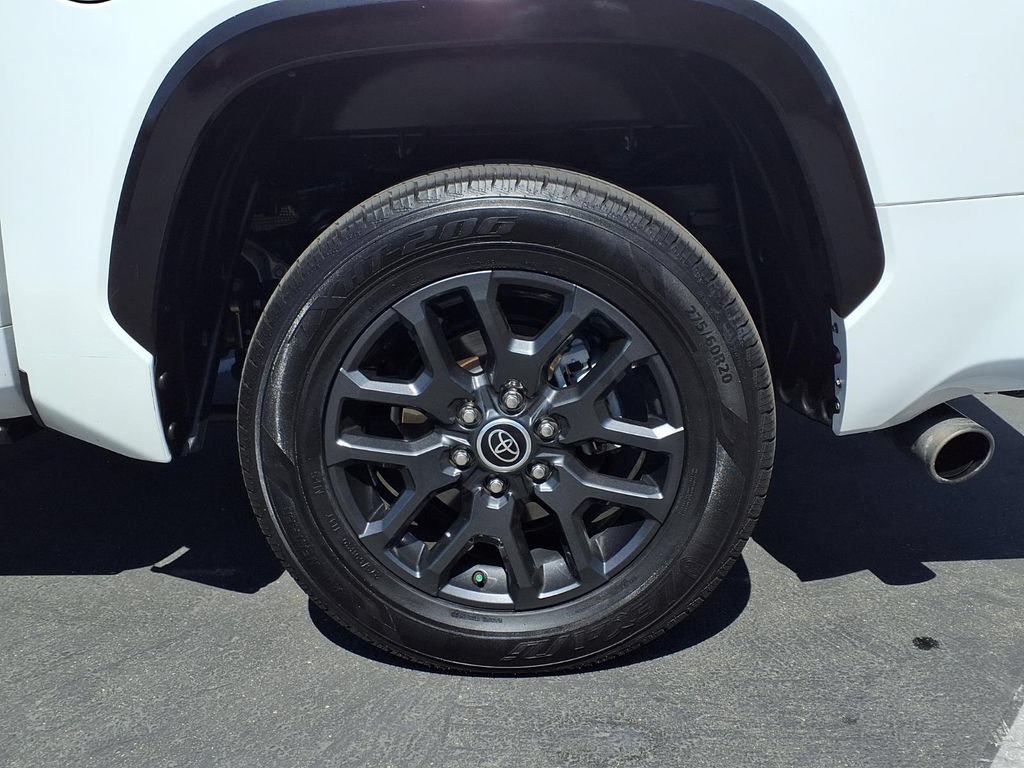 Used 2023 Toyota Tundra Platinum AWD/4WD image 4