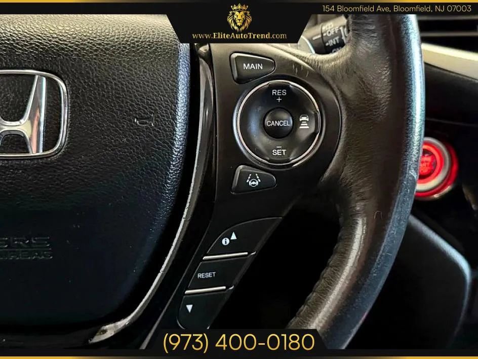 Used 2017 Honda Pilot Touring image 13