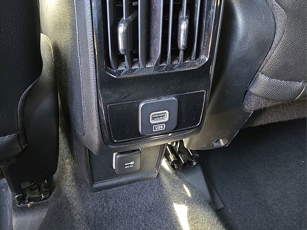 Used 2024 Jeep Compass Latitude image 16