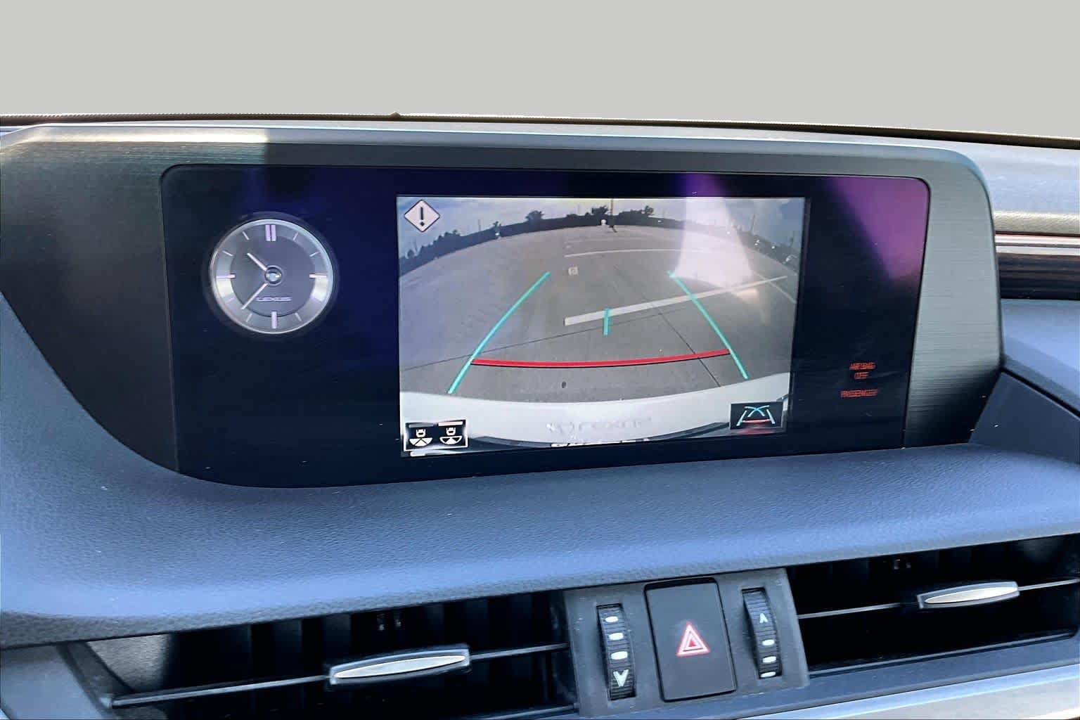 Used 2019 Lexus ES 350 w/ Premium Package FWD image 27