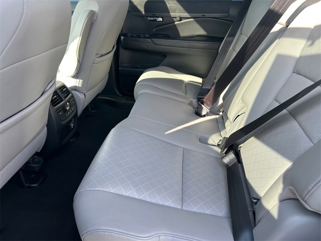 Used 2019 Honda Passport Elite image 15
