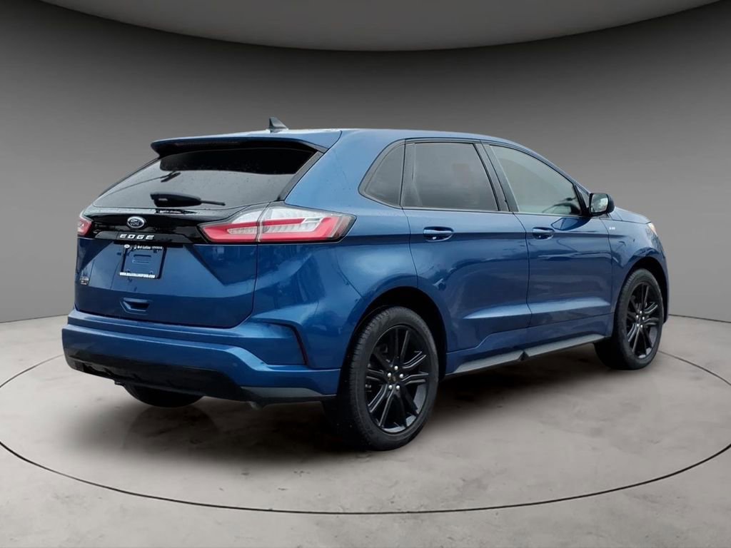 Used 2024 Ford Edge ST-Line image 9