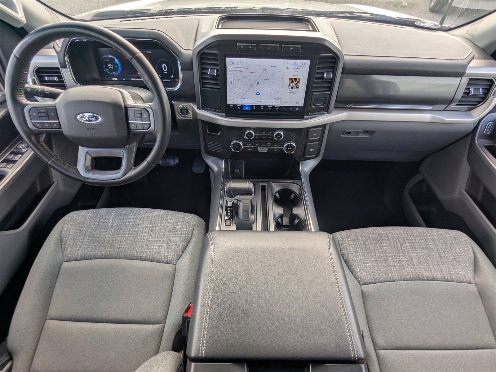 Used 2022 Ford F150 Lightning XLT image 16