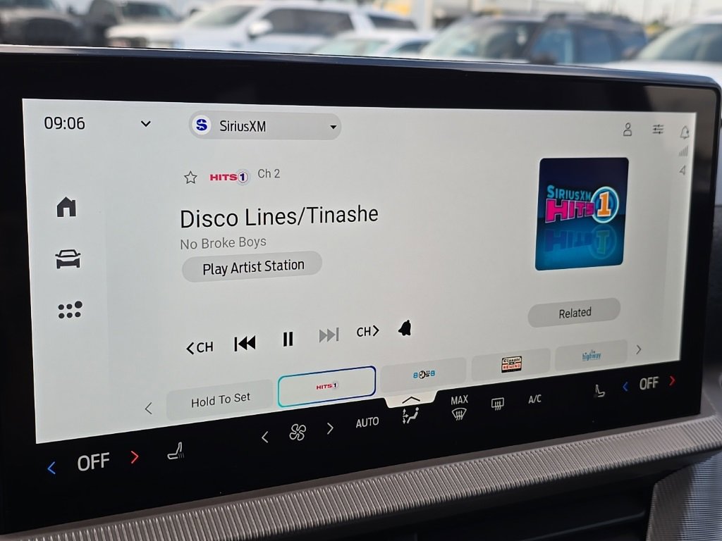 New 2026 Ford Explorer Active image 27