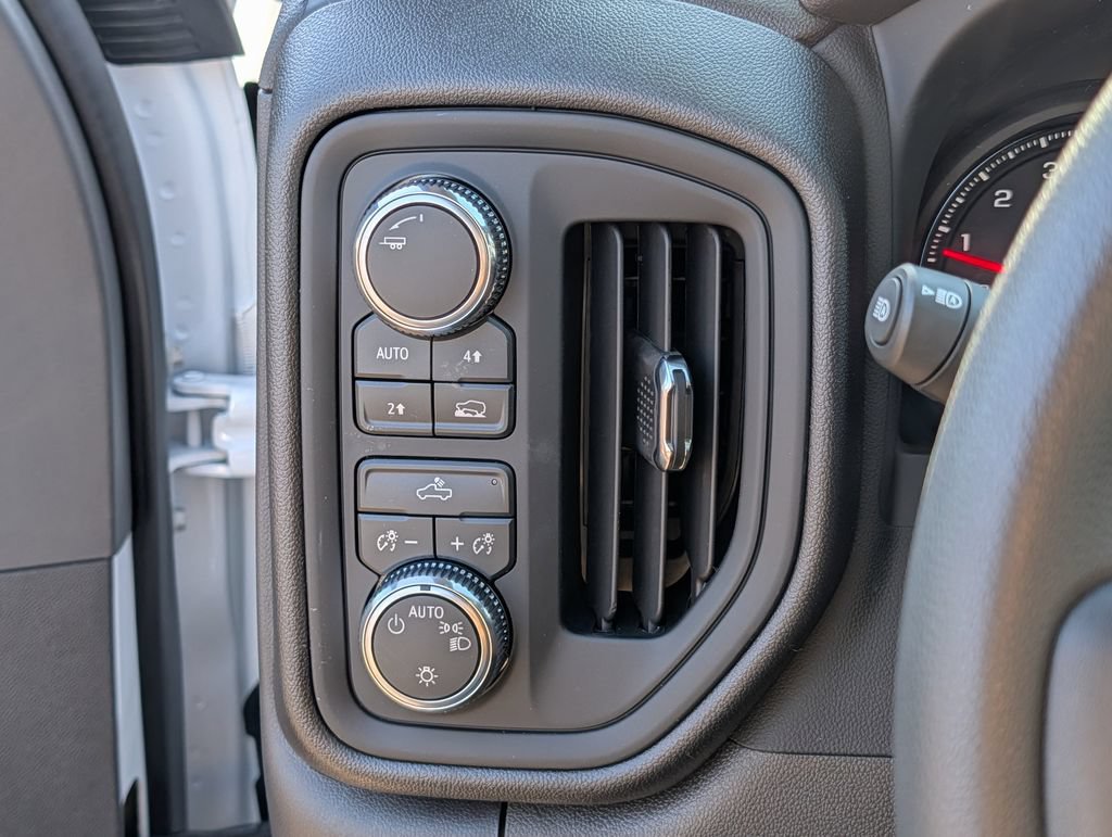 Used 2026 GMC Sierra 1500 Pro w/ Pro Value Package AWD/4WD image 34