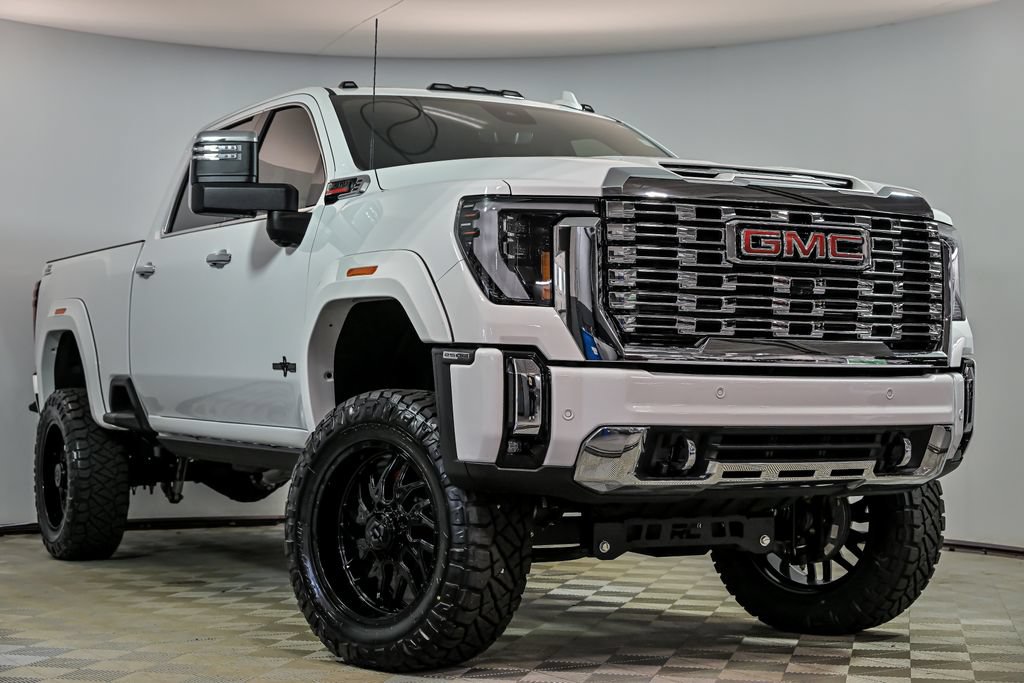 New 2026 GMC Sierra 2500 Denali w/ Technology Package AWD/4WD image 1
