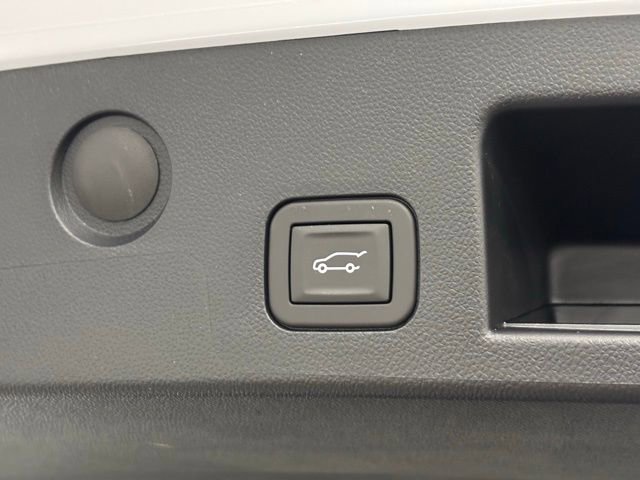 New 2026 GMC Terrain Denali AWD/4WD image 12