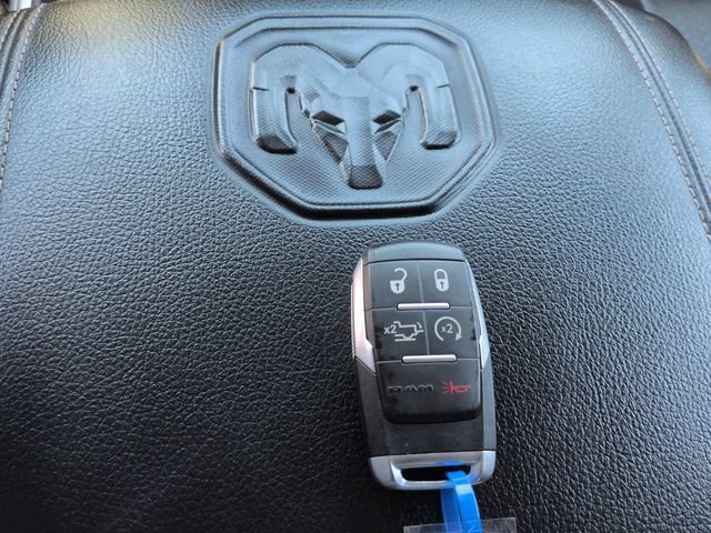 Used 2022 RAM 2500 Laramie AWD/4WD image 38