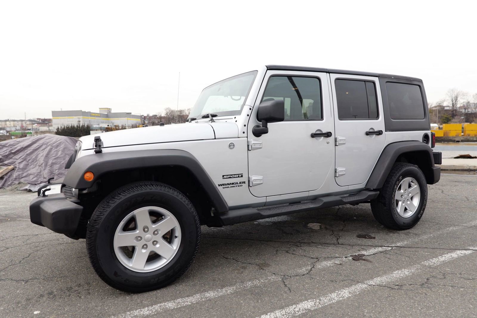 Used 2011 Jeep Wrangler Unlimited Sport AWD/4WD image 4