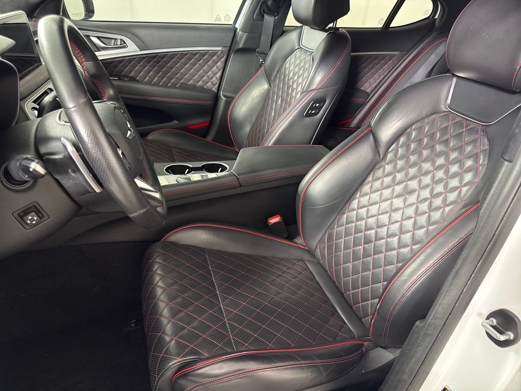 Used 2021 Genesis G70 3.3T w/ Sport Package RWD image 11