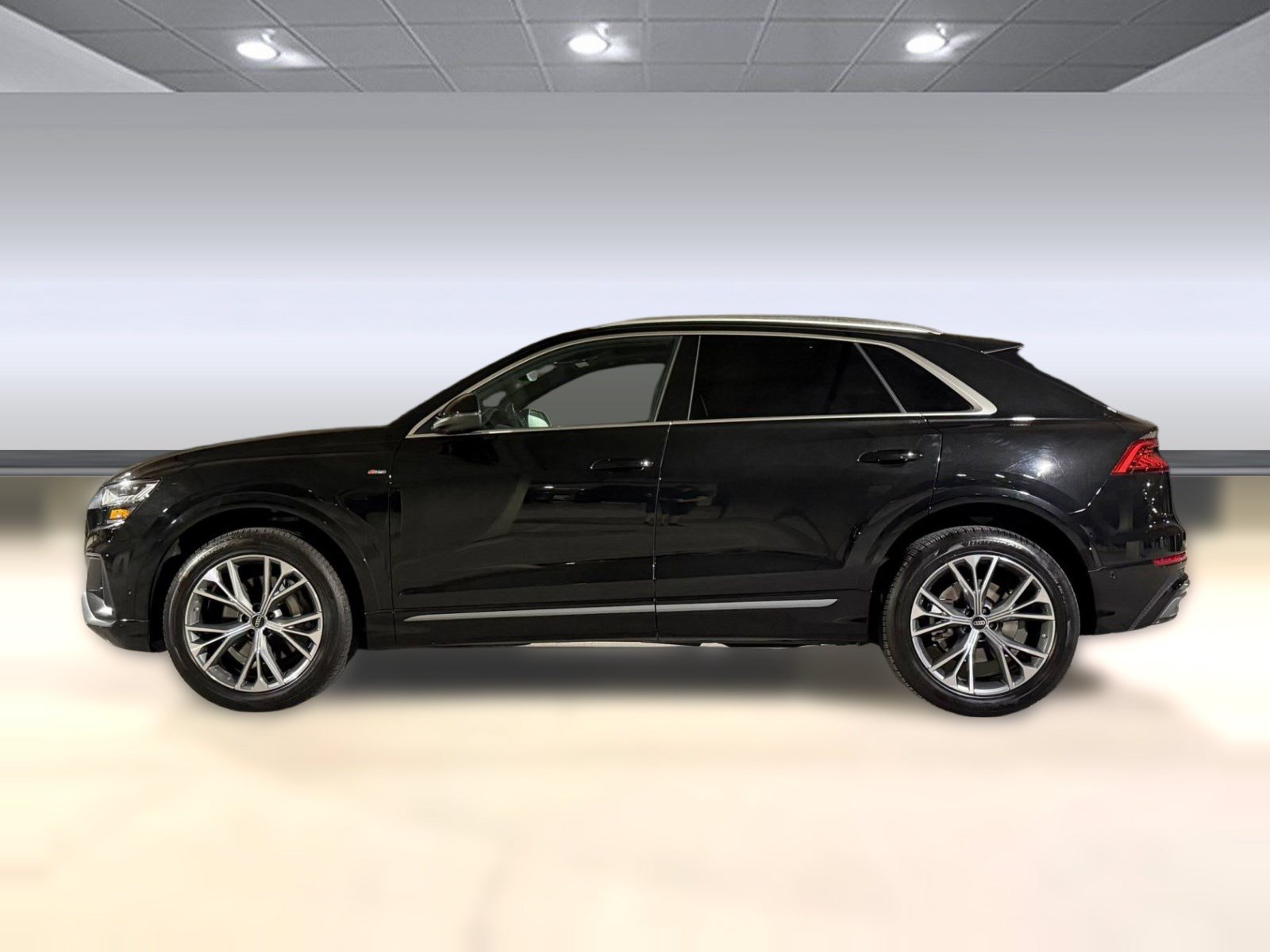 Certified 2023 Audi Q8 Premium Plus w/ Premium Plus Package AWD/4WD image 2