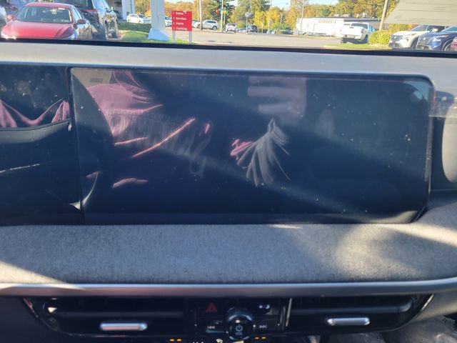 New 2026 Nissan Kicks SV image 20