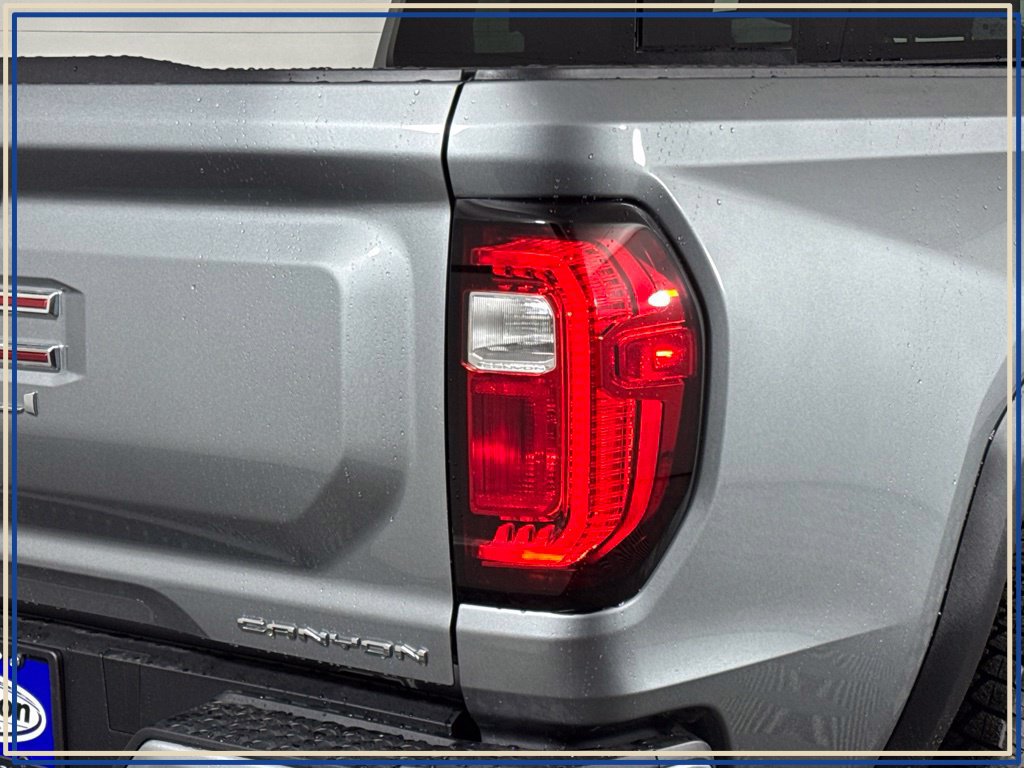 New 2026 GMC Canyon Denali AWD/4WD image 7