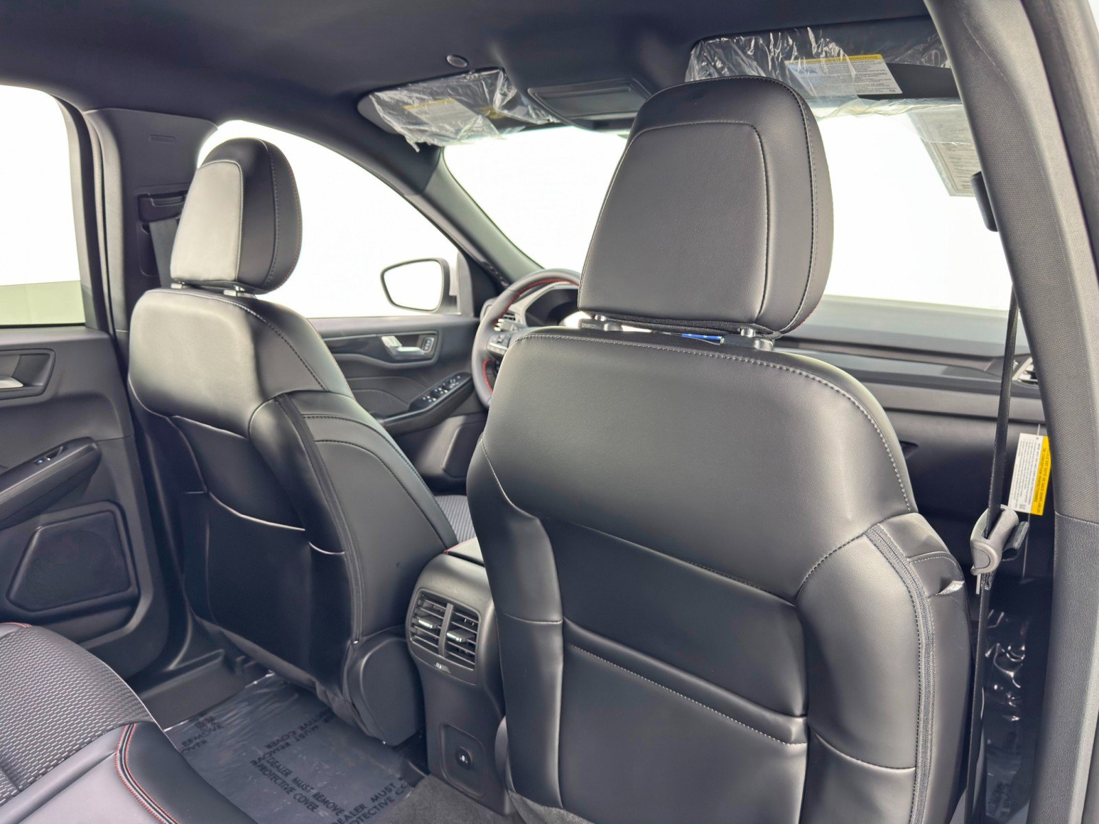 Used 2024 Ford Escape ST-Line Select image 31