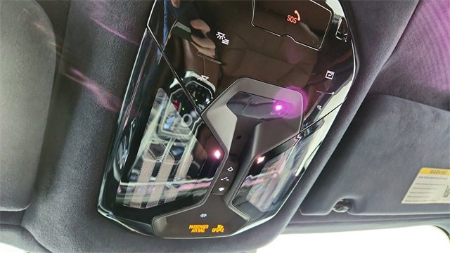 Used 2023 BMW i7 xDrive60 image 56