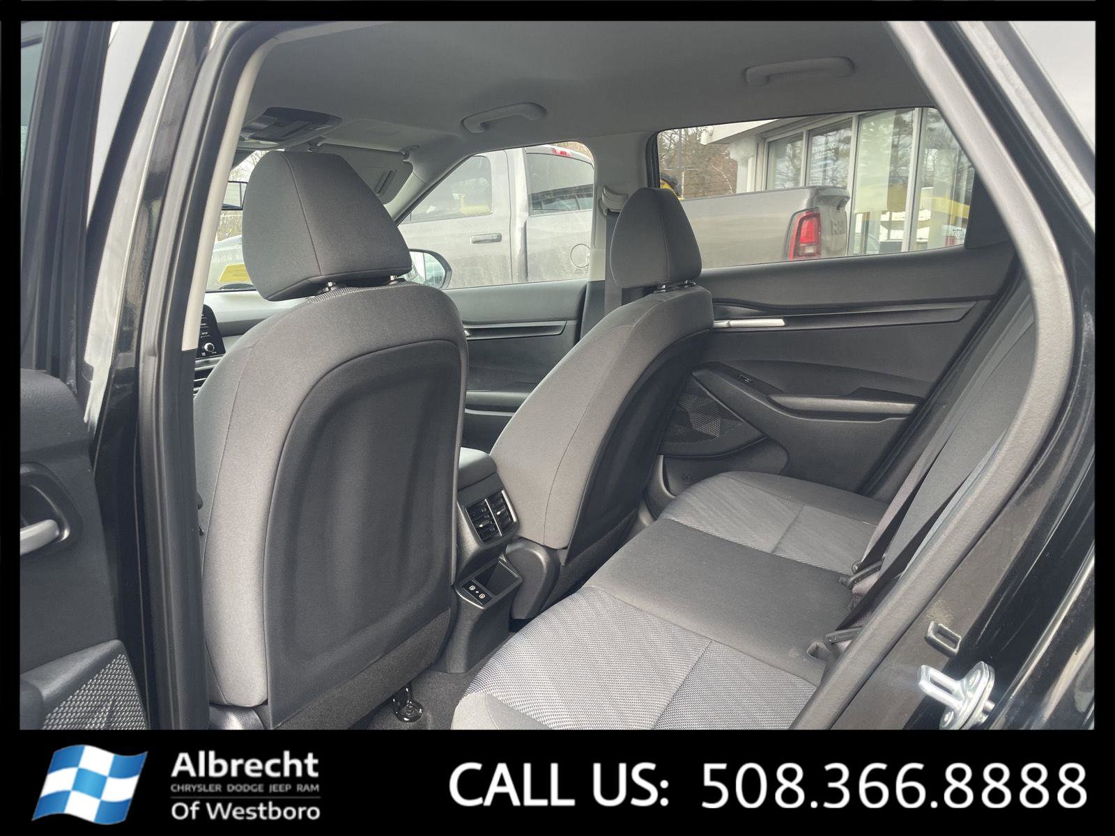 Used 2024 Kia Seltos LX image 12