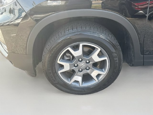 Certified 2023 Honda Passport TrailSport image 37