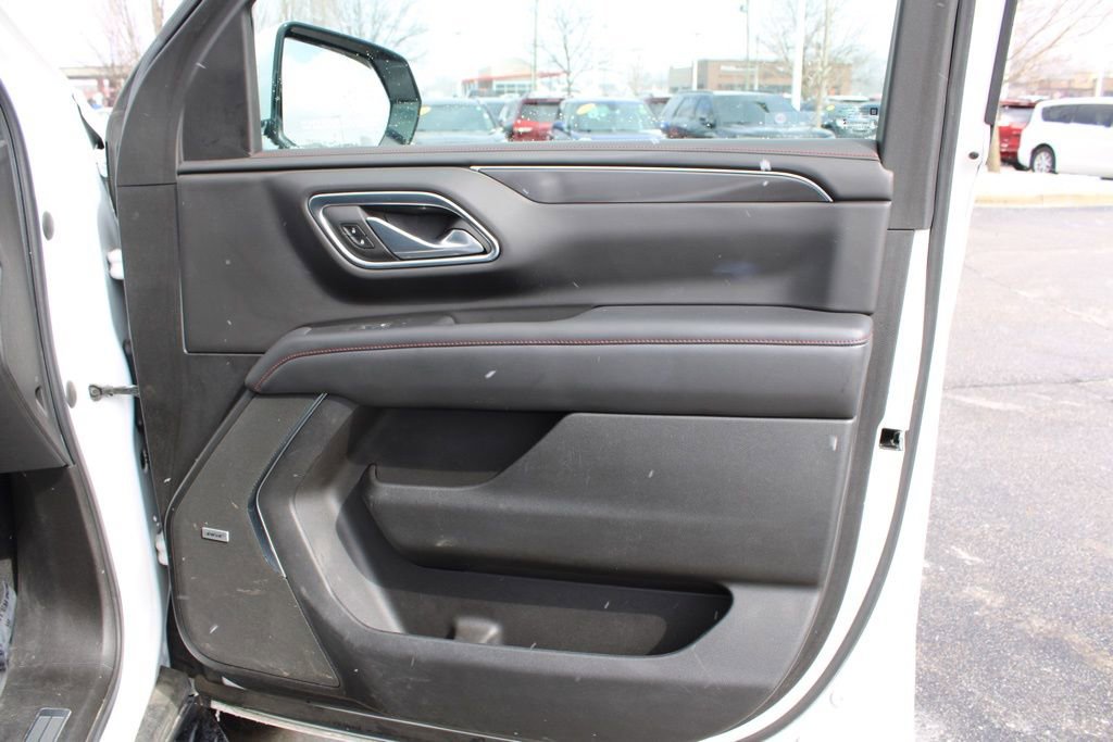 Used 2021 Chevrolet Suburban RST image 22