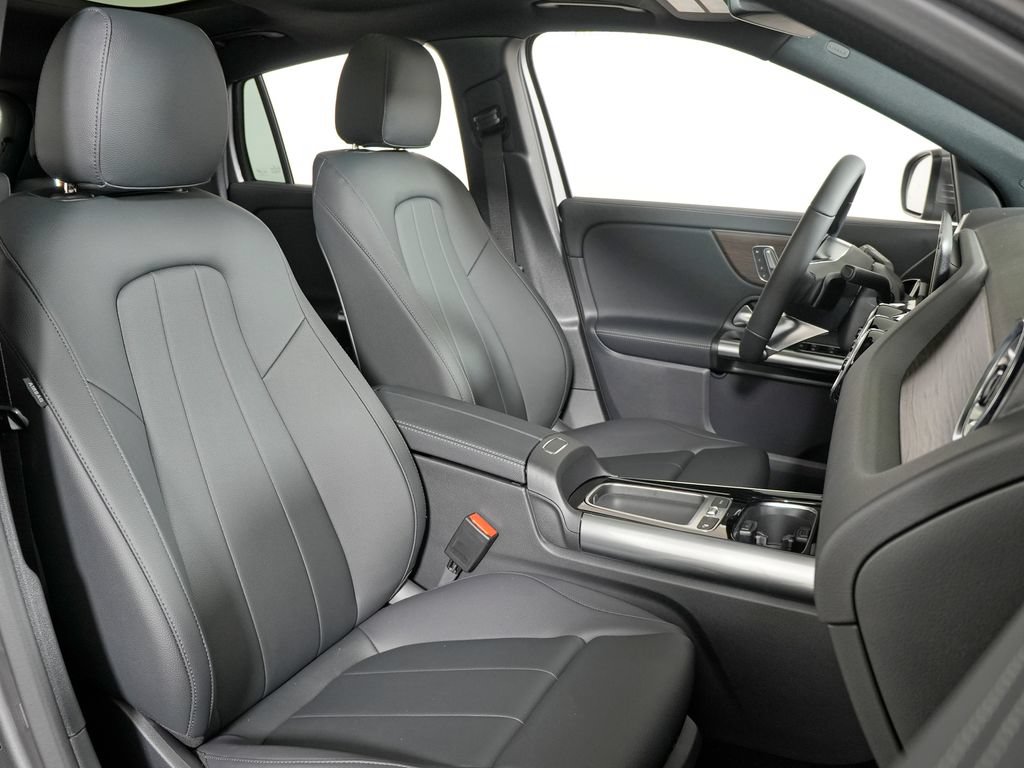 New 2026 Mercedes-Benz GLA 250 4MATIC image 13