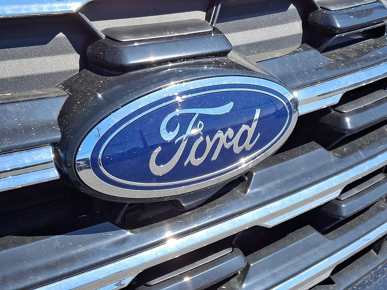 Used 2025 Ford Explorer Active image 30