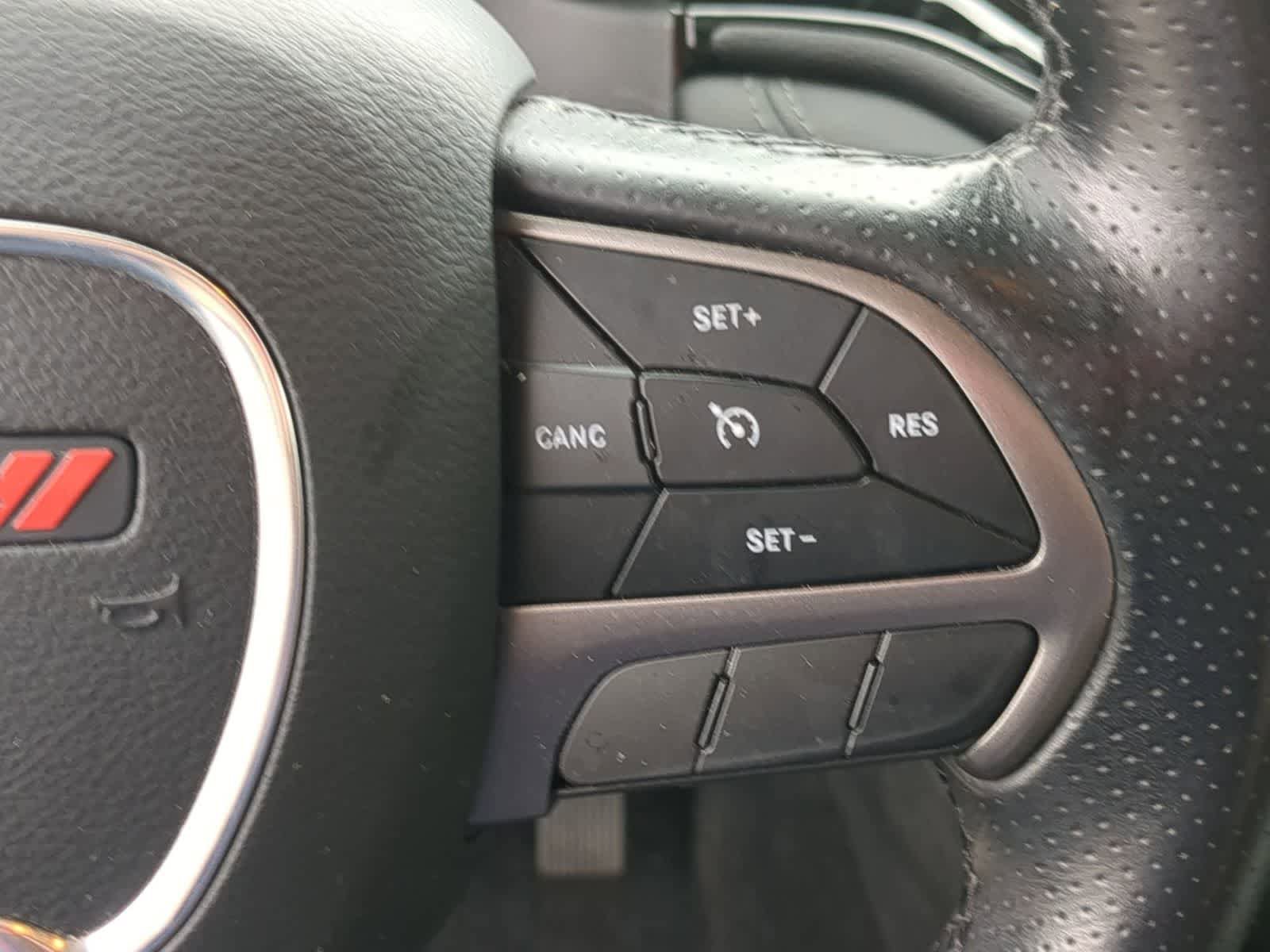 Used 2022 Dodge Durango SXT AWD/4WD image 24
