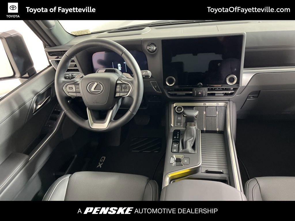 Used 2025 Lexus GX 550 w/ Accessory Package (Z1) AWD/4WD image 5