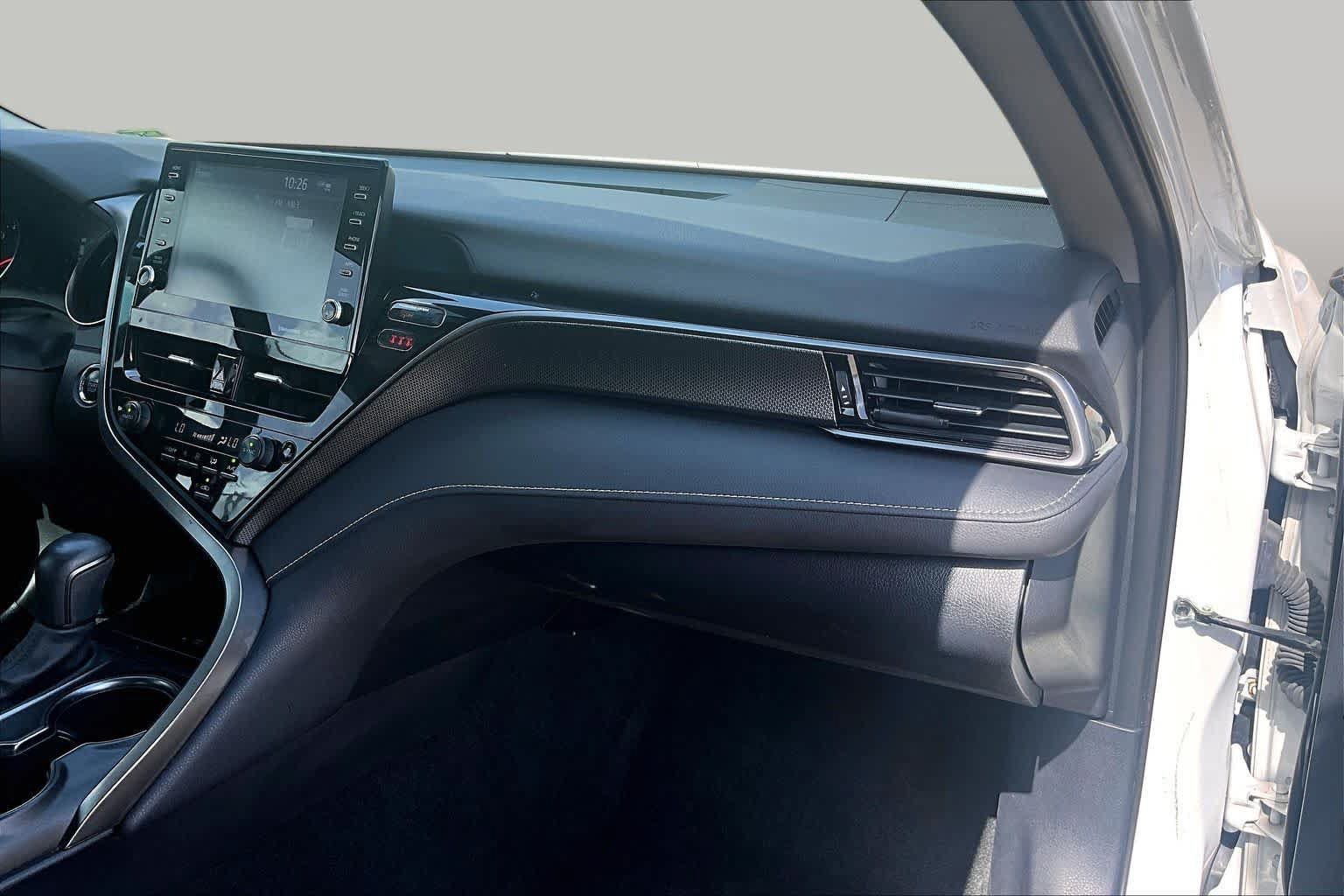 Used 2023 Toyota Camry XSE FWD image 18