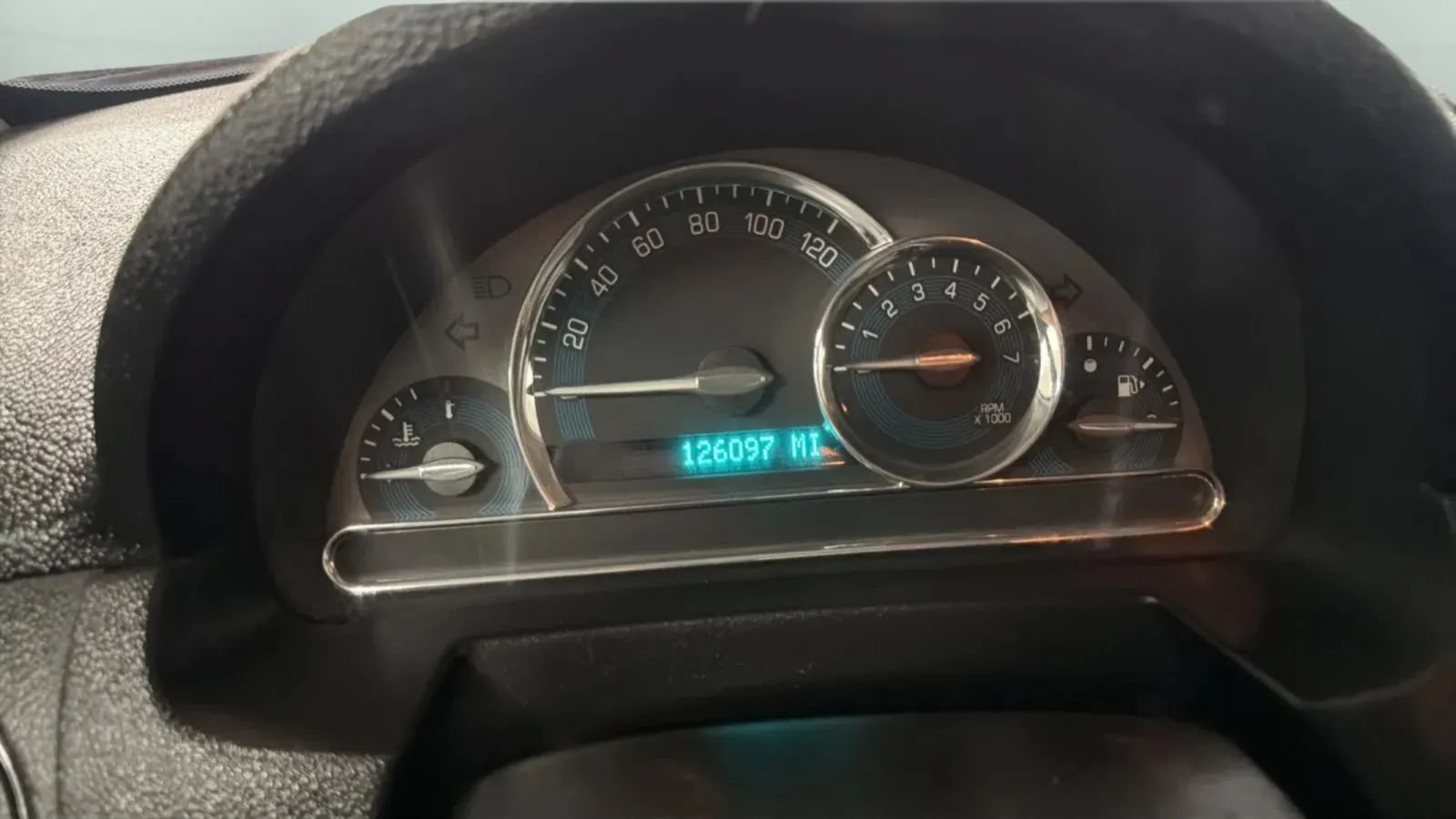 Used 2009 Chevrolet HHR LS FWD image 11