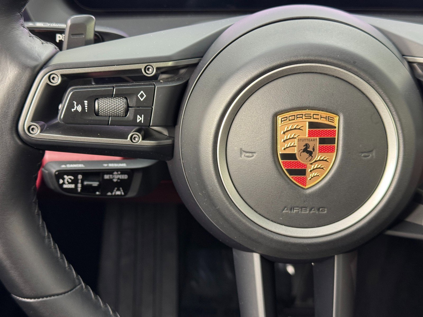 Used 2024 Porsche Panamera image 22