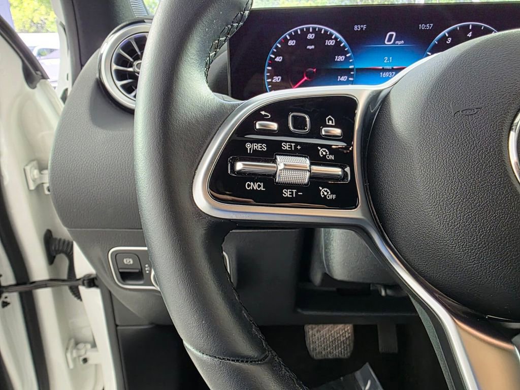 Certified 2022 Mercedes-Benz GLA 250 image 19