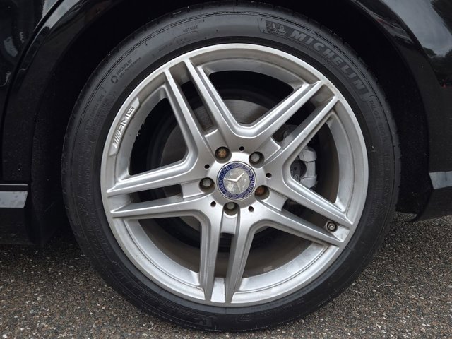 Used 2012 Mercedes-Benz E 350 4MATIC Sedan image 34