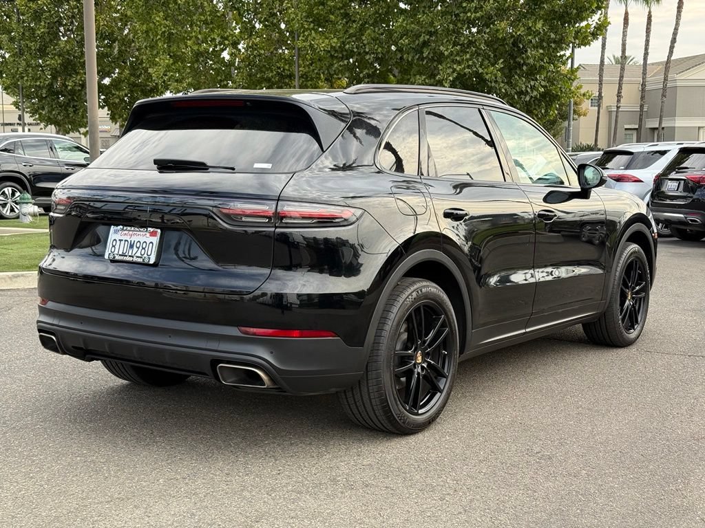 Used 2020 Porsche Cayenne AWD/4WD image 7