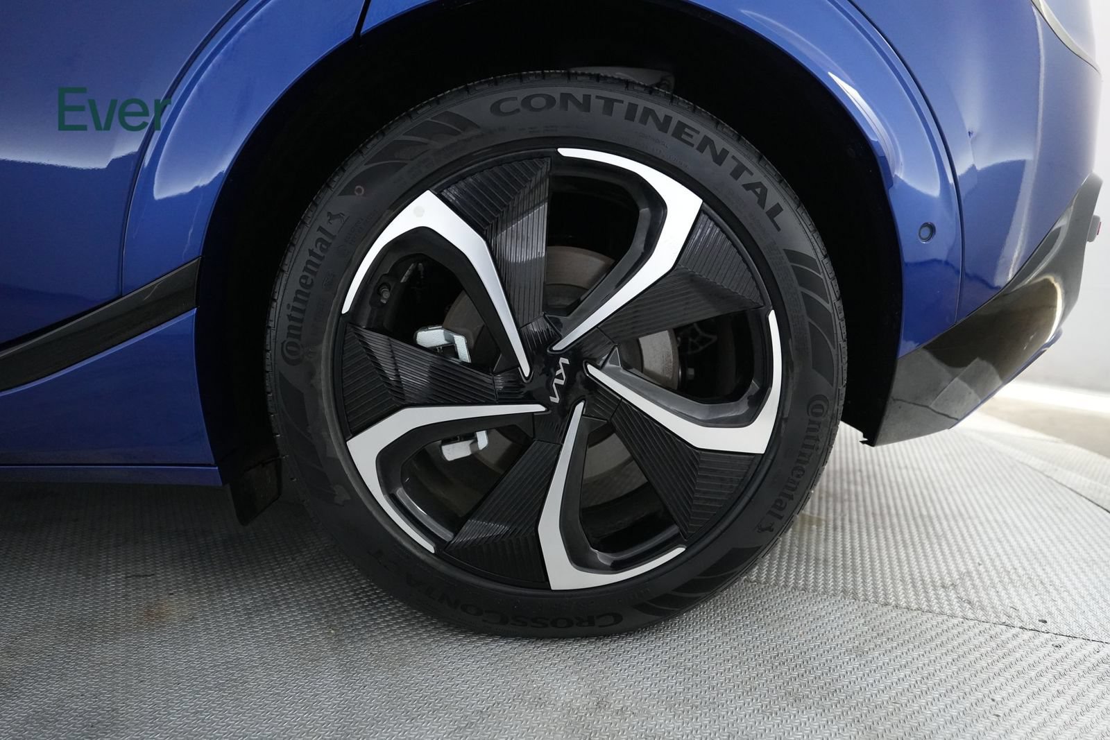 Used 2023 Kia EV6 GT-Line AWD/4WD image 9