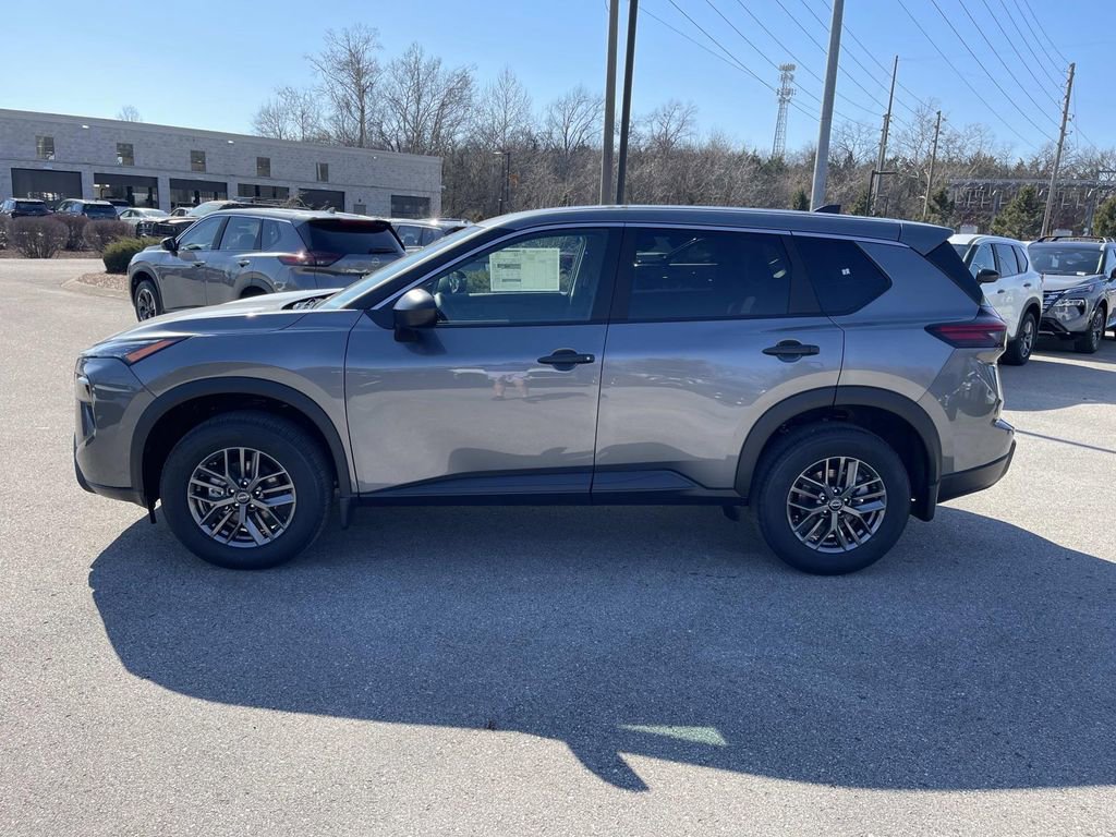 New 2026 Nissan Rogue S FWD image 4