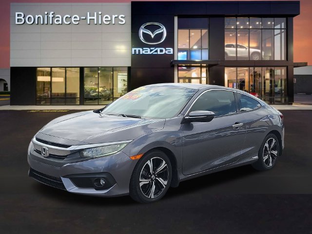 Used 2016 Honda Civic Touring image 2
