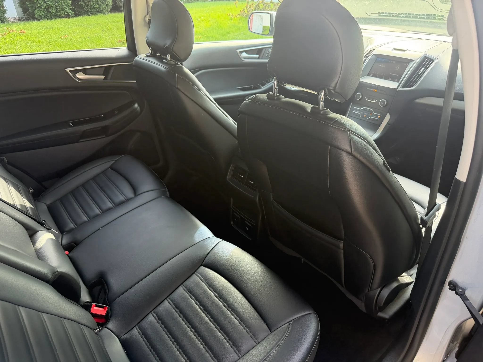 Used 2019 Ford Edge SEL w/ Equipment Group 201A AWD/4WD image 19