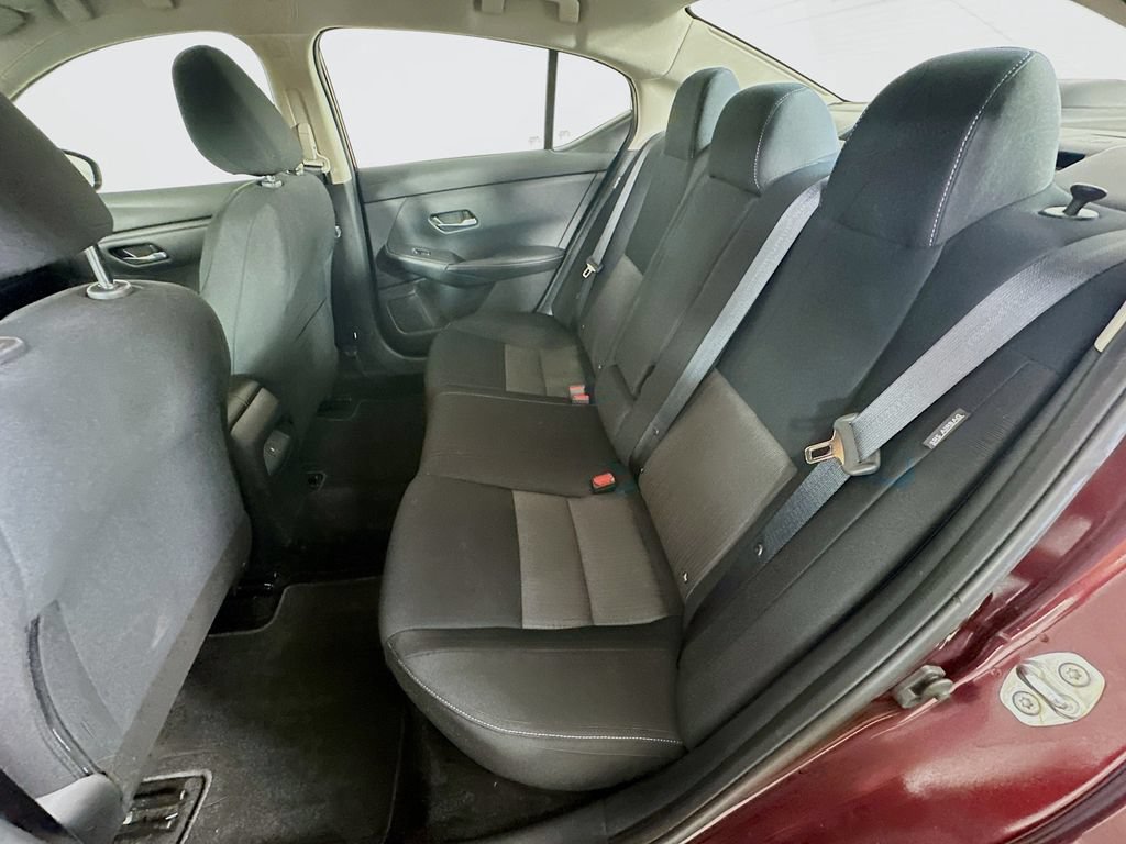 Certified 2022 Nissan Sentra SV FWD image 31