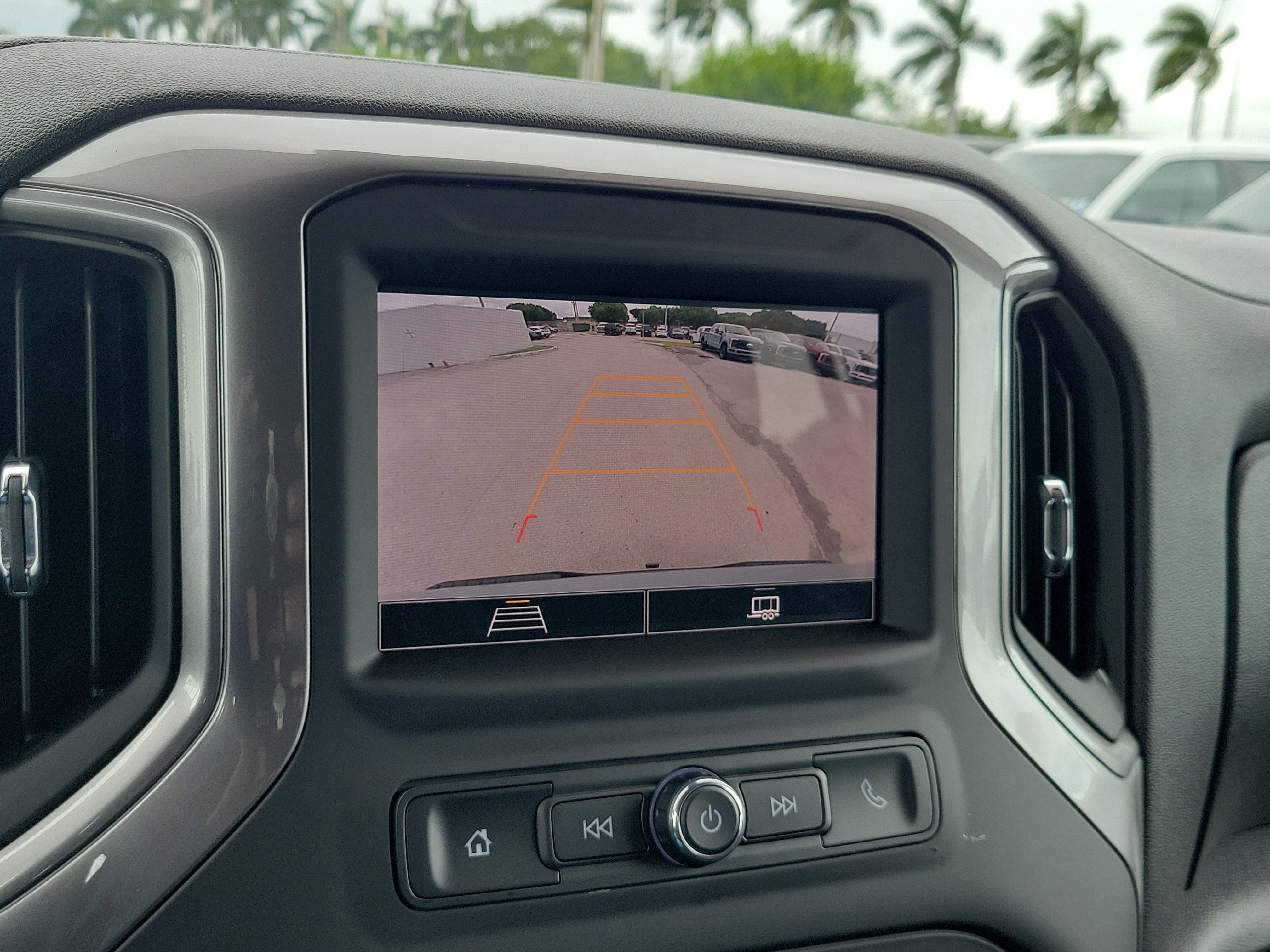 Used 2024 Chevrolet Silverado 1500 Custom RWD image 8