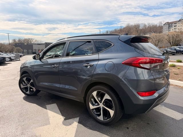 Used 2016 Hyundai Tucson Limited w/ Option Group 03 image 12