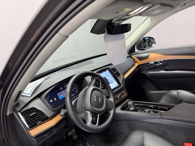 Used 2023 Volvo XC90 B6 Plus w/ Protection Package Premier AWD/4WD image 18