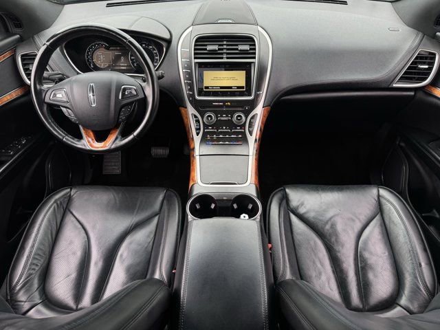 Used 2018 Lincoln MKX Reserve w/ Lincoln MKX Climate Package image 11